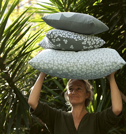 Coussin d'extérieur FERMOB - 44x30 cm - Color MIX vert eucalyptus
