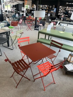 Ensemble de jardin en acier - BISTRO avec 4 chaises - FERMOB