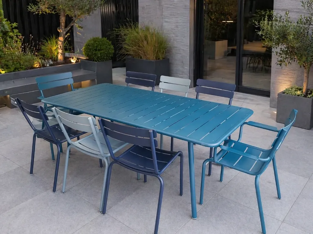 [FERMOB-LUXEMBOURG.EXPO] Ensemble de jardin Fermob Luxembourg – Table + 8 chaises (dont 2 Bridge) – Belgique