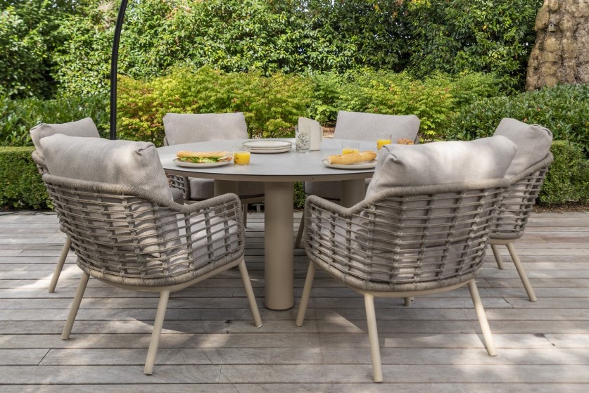 Ensemble de jardin Donato-Puglia - Hauteur: bas - couleur "latté" de la marque TASTE 4 seasons outdoor