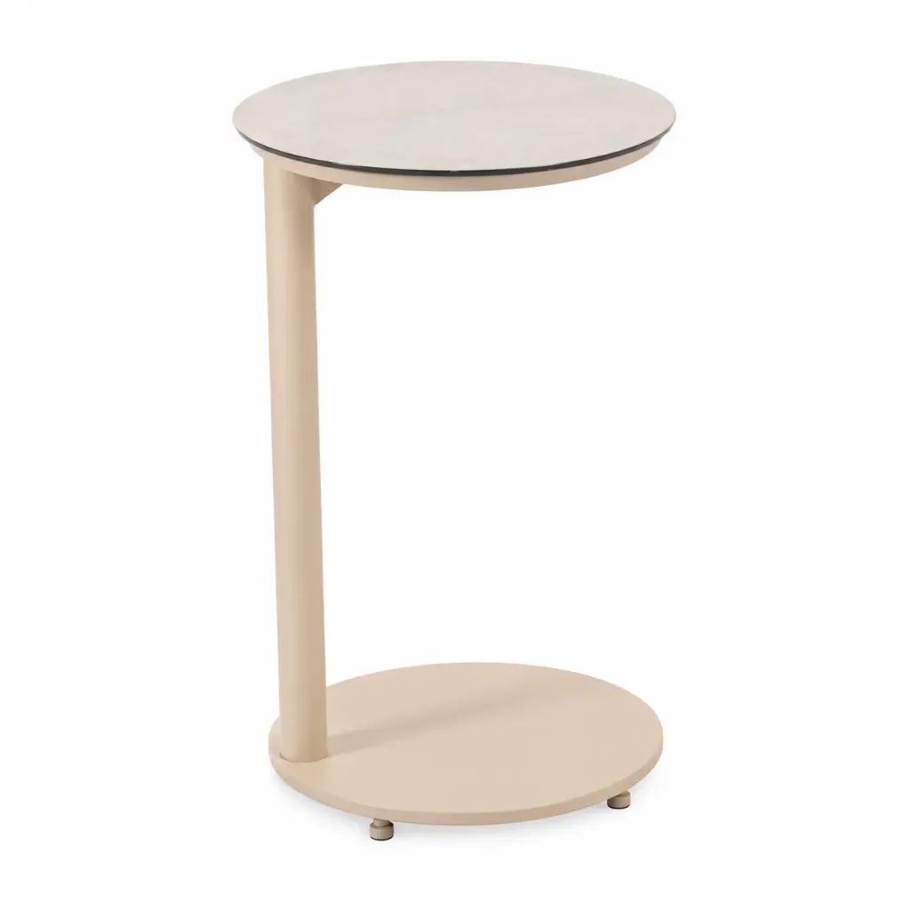 [4SO-91819] Vic table d'appoint en céramique couleur latte - Diamètre: 30 cm H.50 cm de TASTE by 4 seasons outdoor