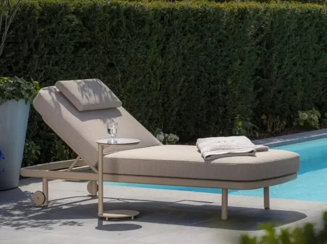 Lit de jardin Milano latté – Bain de soleil premium & ultra confortable | 4 Seasons Outdoor