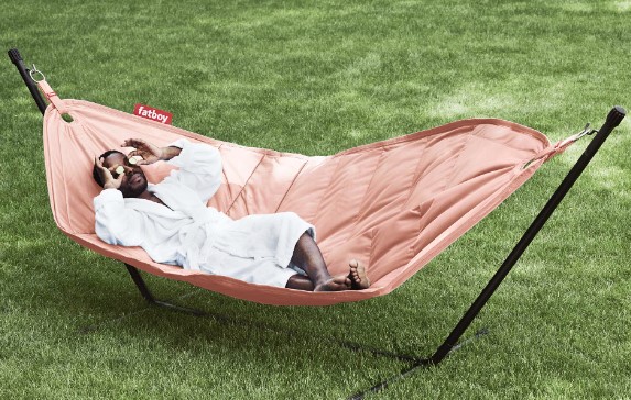 Hamac Fatboy Headdemock Deluxe Pink Shrimp avec support, coussin et housse – hamac autoportant 2 places pour jardin et terrasse
