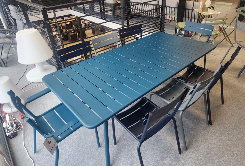 [FERMOB-luxembourg] Ensemble de jardin Fermob Luxembourg bleu – table 8 places aluminium design Belgique en promotion
