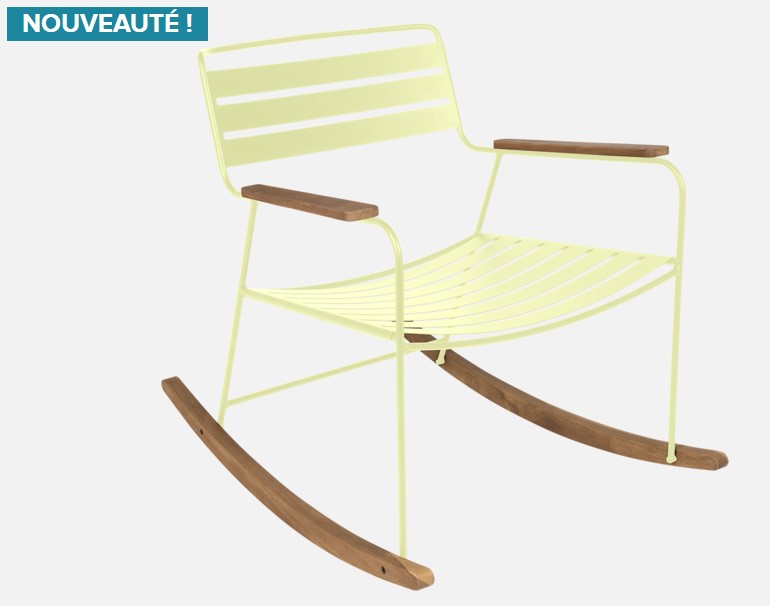 Rocking Chair Surprising de Fermob – Fauteuil à bascule design extérieur