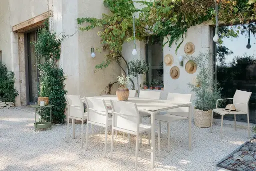 [FERMOB-8740A5 8701A5 8702A5] Ensemble de jardin en aluminium gris argile - CALVI - CADIZ avec 8 chaises - FERMOB, CADIZ, 8701A5, 8702A5, 8740A5, CALVI